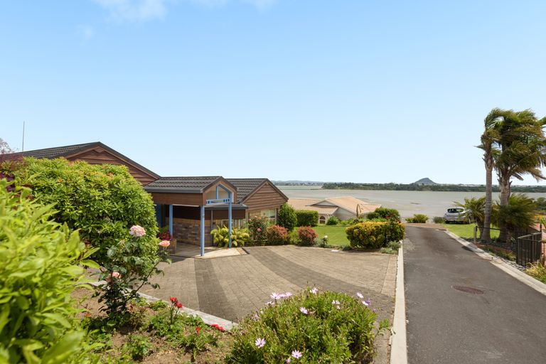 Photo of property in 17/674l Ranginui Road, Welcome Bay, Tauranga, 3175