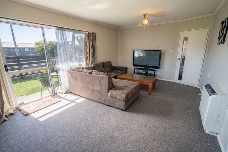 Photo of property in 54 Paisley Street, Kew, Invercargill, 9812