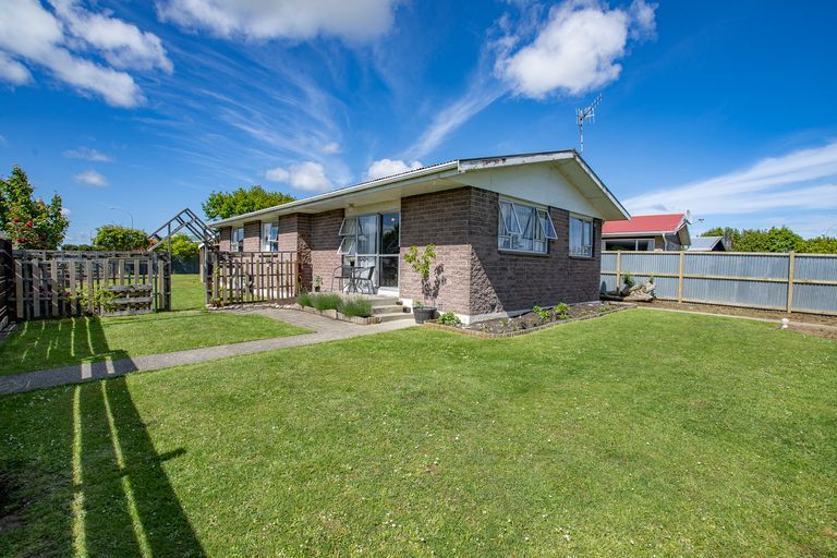 Photo of property in 54 Paisley Street, Kew, Invercargill, 9812