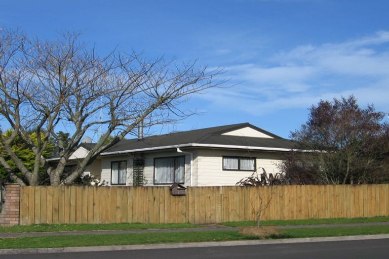 Photo of property in 1/15 Bartholomew Drive, Nawton, Hamilton, 3200