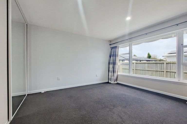 Photo of property in 69a Waimairi Road, Upper Riccarton, Christchurch, 8041