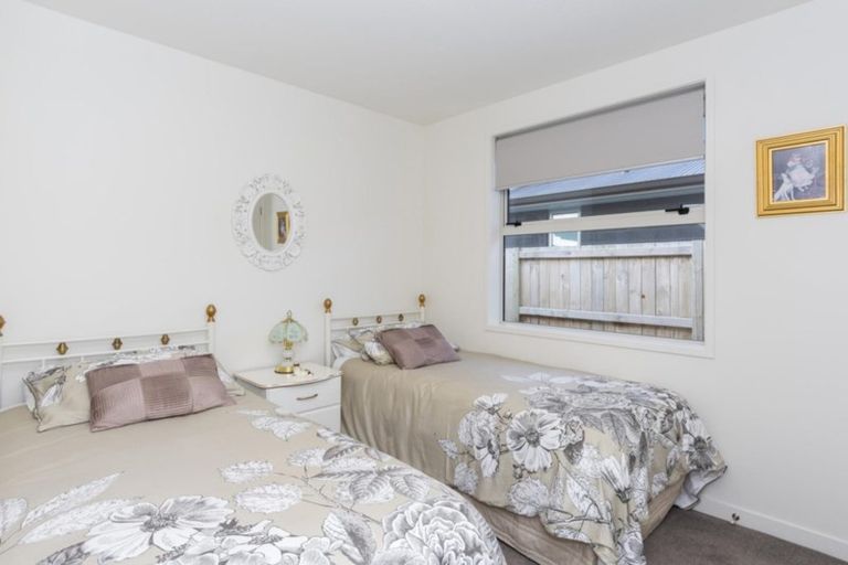 Photo of property in 10 Batty Street, Papamoa Beach, Papamoa, 3118