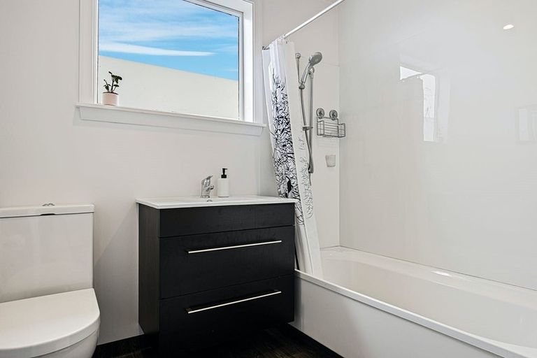 Photo of property in 141 Clyde Road, Burnside, Christchurch, 8053