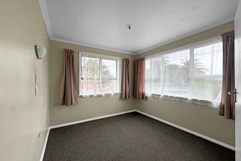 Photo of property in 64 Puriri Street, Gonville, Whanganui, 4501