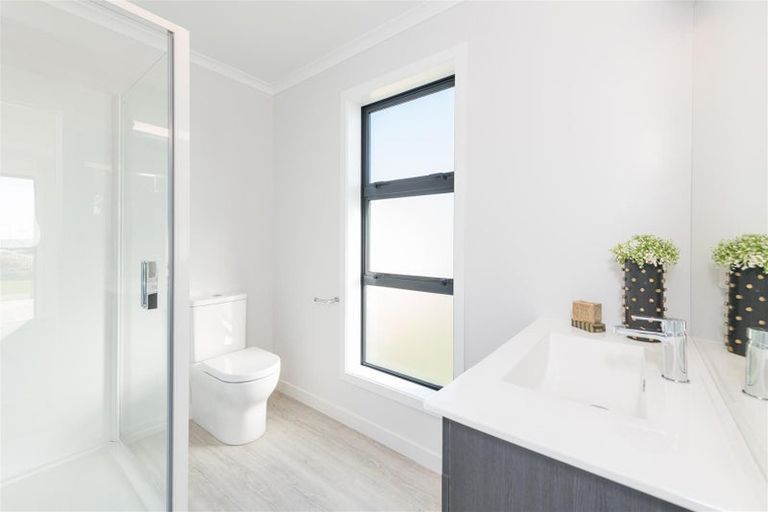 Photo of property in 43 Katania Heights, Brightwater, 7022