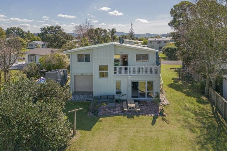 Photo of property in 63 Oyster Drive, Cooks Beach, Whitianga, 3591