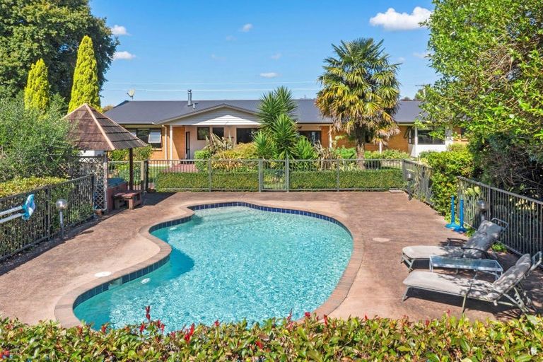 Photo of property in 243 Woodside Road, Matangi, Hamilton, 3284