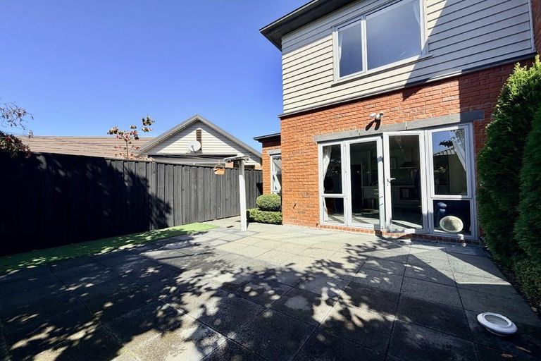 Photo of property in 27 Henley Green, Northwood, Christchurch, 8051