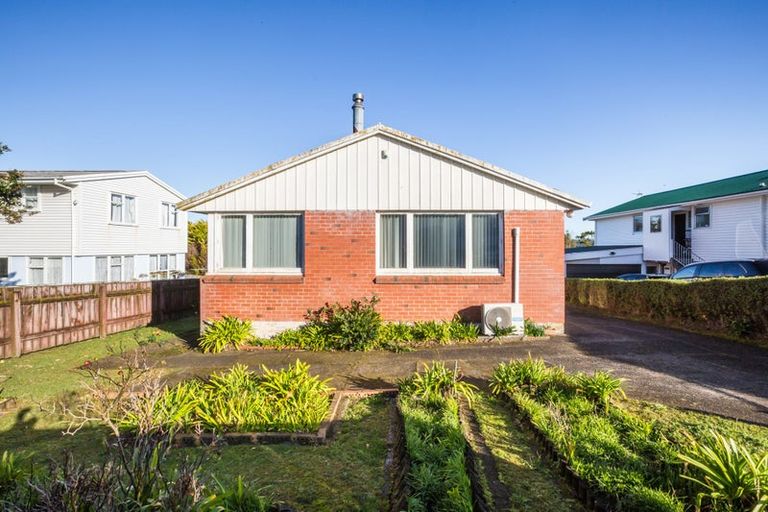 Photo of property in 59 Waihora Crescent, Waitangirua, Porirua, 5024