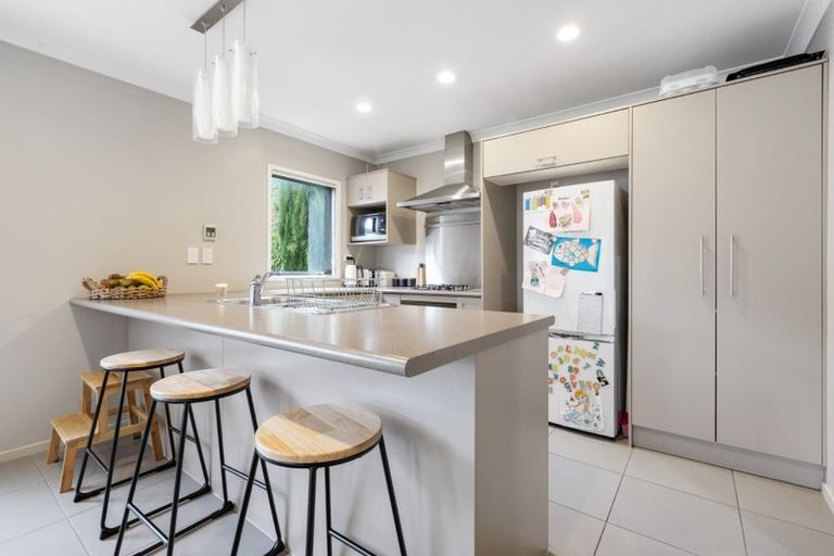 Photo of property in 82a Kirton Drive, Riverstone Terraces, Upper Hutt, 5018