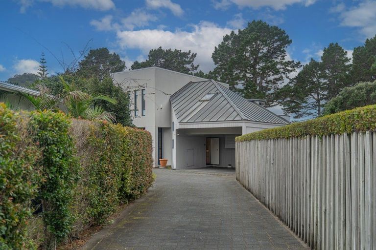 Photo of property in 8 Courtney Close, Pauanui, Hikuai, 3579