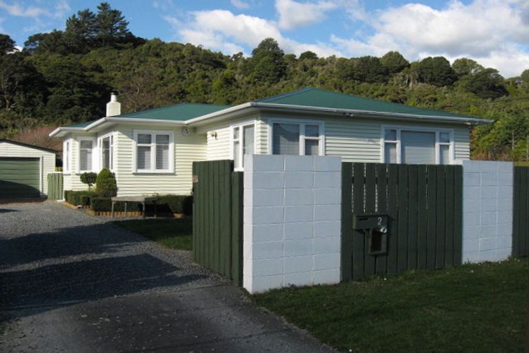 Photo of property in 2 Moohan Street, Wainuiomata, Lower Hutt, 5014