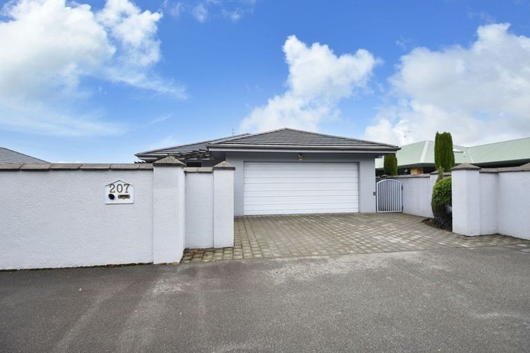 Photo of property in 207 Queens Drive, Windsor, Invercargill, 9810