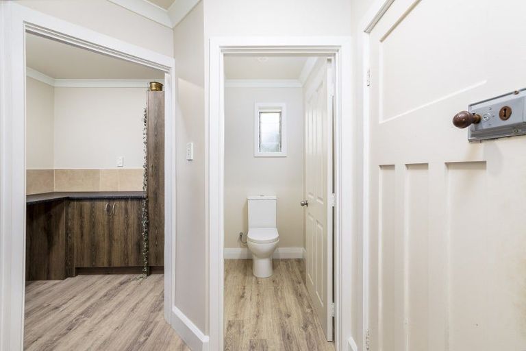 Photo of property in 11 George Street, Waimate, 7924