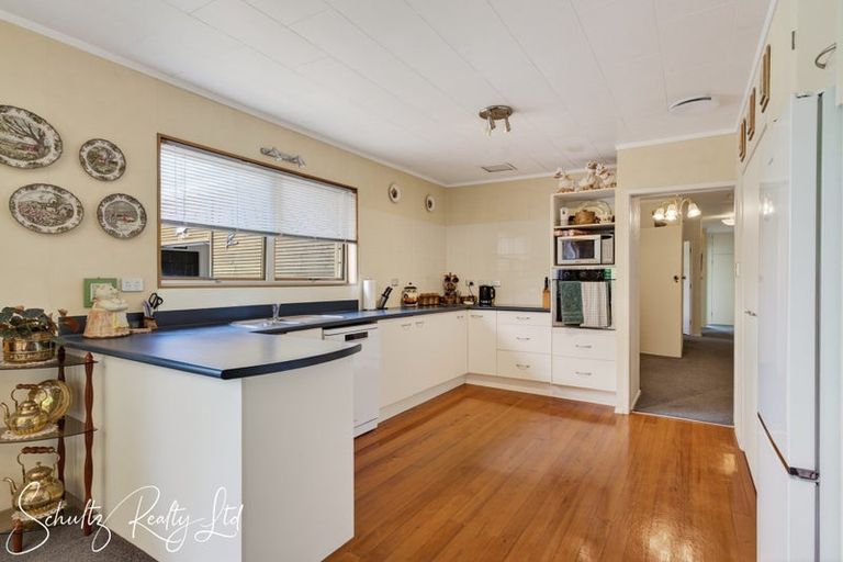Photo of property in 218 State Highway 12, Brynderwyn, Maungaturoto, 0587