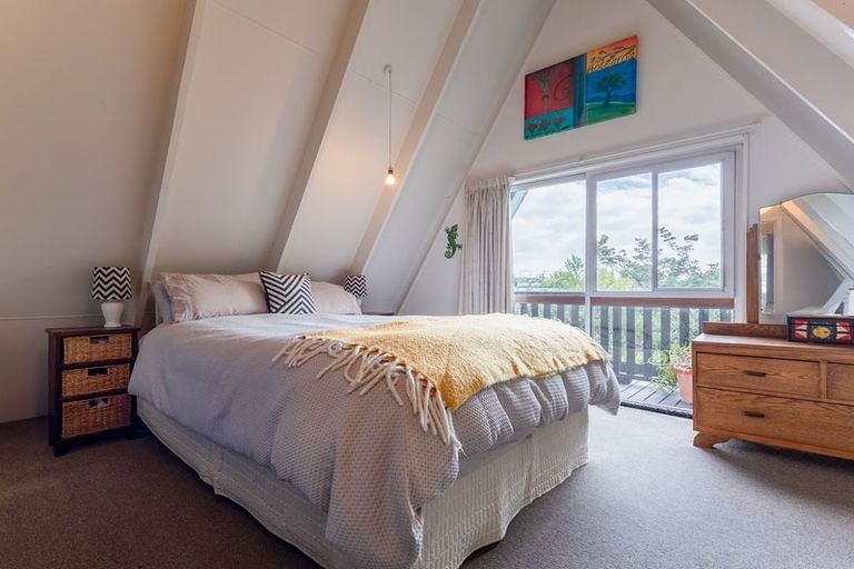 Photo of property in 187b Te Moana Road, Waikanae, 5036