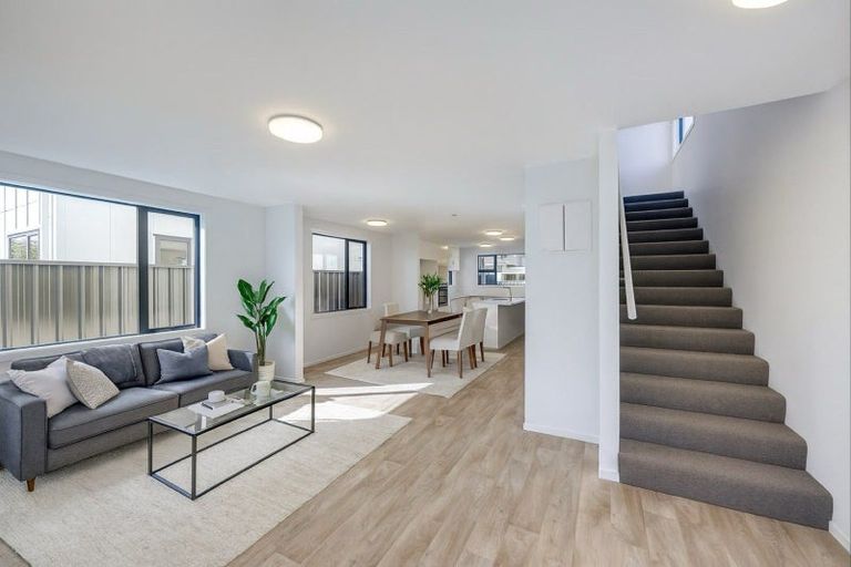 Photo of property in 1204a Norfolk Crescent, Mayfair, Hastings, 4122