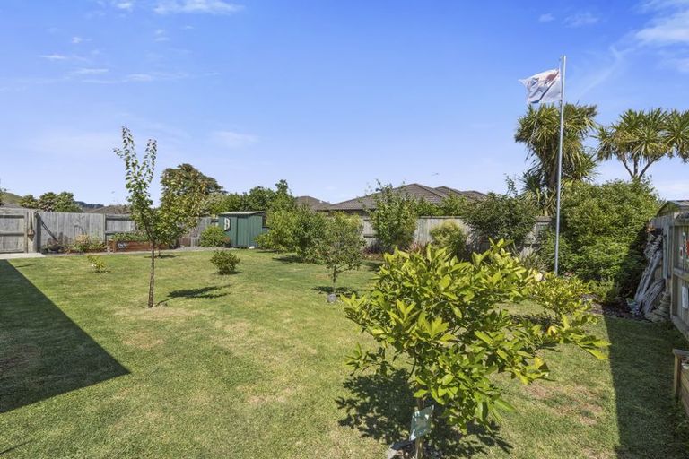 Photo of property in 23 Lewknor Drive, Papamoa Beach, Papamoa, 3118