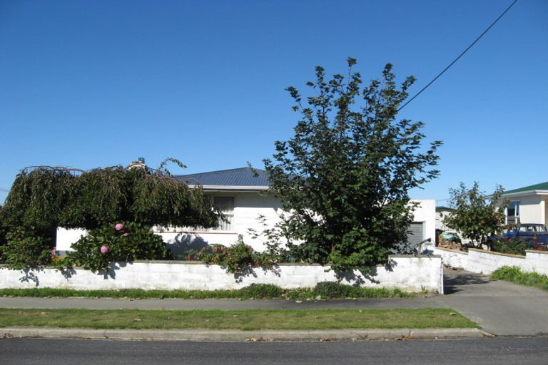 Photo of property in 1 Slade Street, Oamaru North, Oamaru, 9400