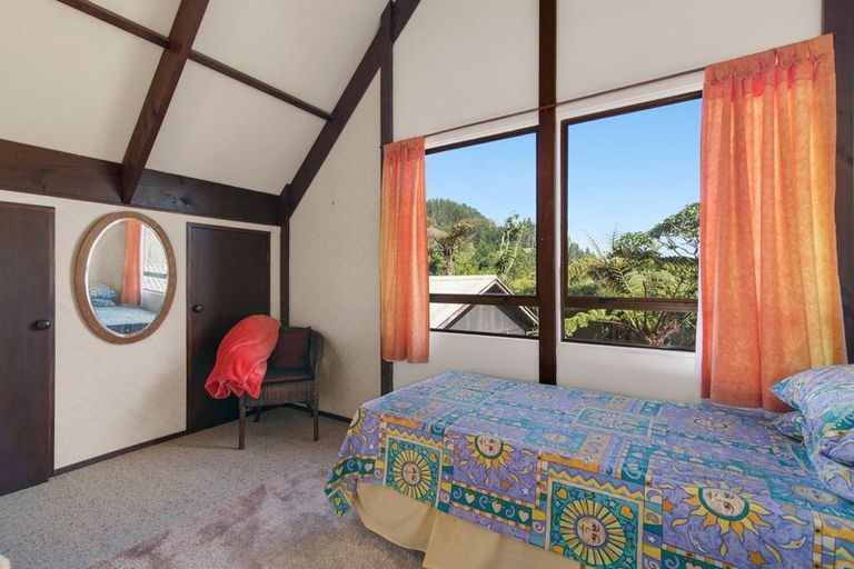 Photo of property in 3 Ridge Road, Lake Okareka, Rotorua, 3076