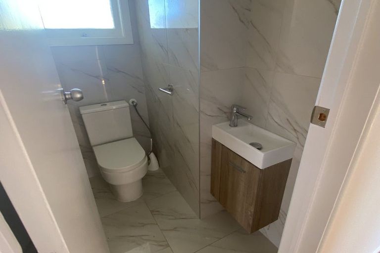 Photo of property in 11 Jury Place, Favona, Auckland, 2024