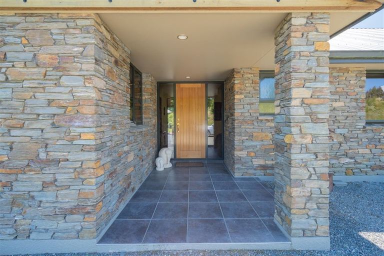 Photo of property in 31 Patience Bay Drive, Te Anau, 9679
