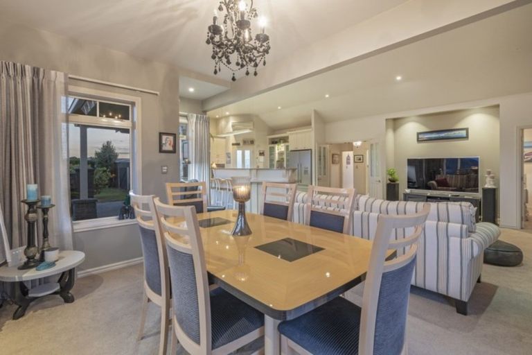 Photo of property in 15 Lynley Park Drive, Omokoroa, 3114