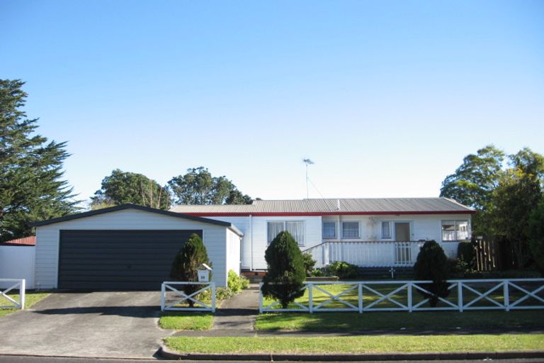 Photo of property in 24 Seaward Place, Wattle Downs, Auckland, 2103