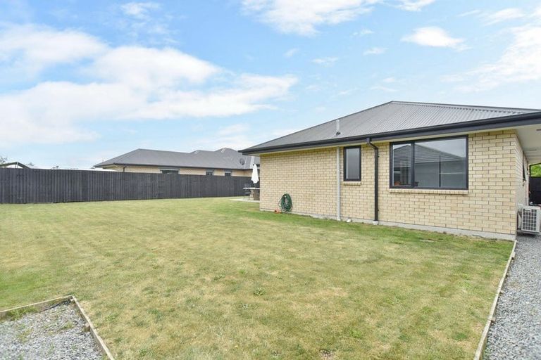 Photo of property in 8 Fearne Drive, Woodend, 7610