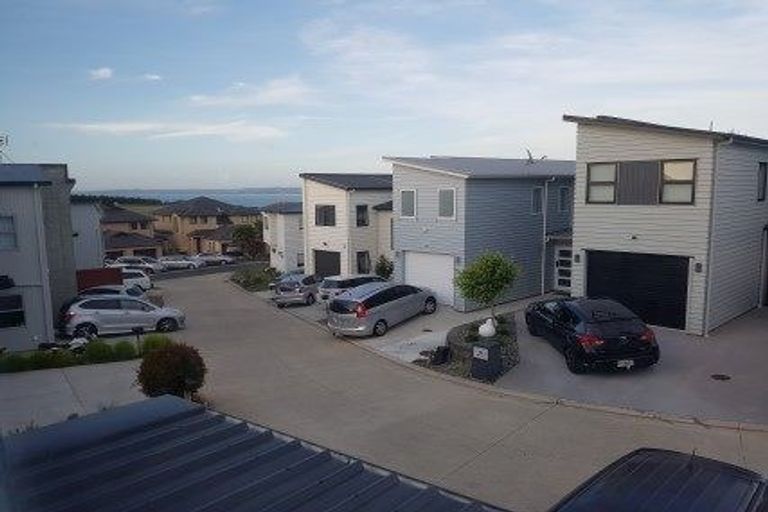 Photo of property in 49 Nautilus Drive, Gulf Harbour, Whangaparaoa, 0930
