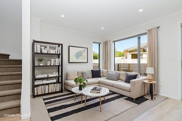 Photo of property in 1/18 Pickering Crescent, Chedworth, Hamilton, 3210