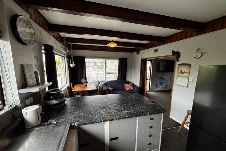 Photo of property in 39 Trelawney Crescent, Westown, New Plymouth, 4310