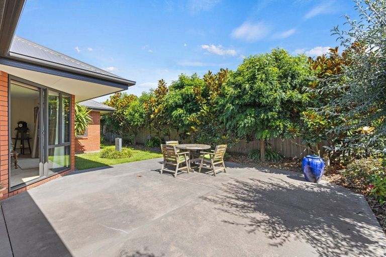 Photo of property in 12 Koura Drive, Rangiora, 7400