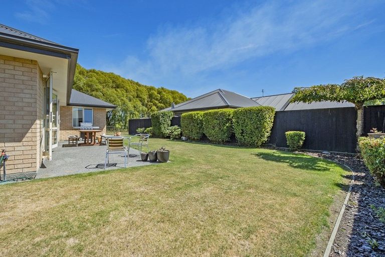 Photo of property in 49 Somerville Crescent, Aidanfield, Christchurch, 8025