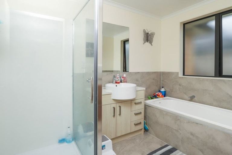 Photo of property in 99 Te Manatu Drive, Huntington, Hamilton, 3210