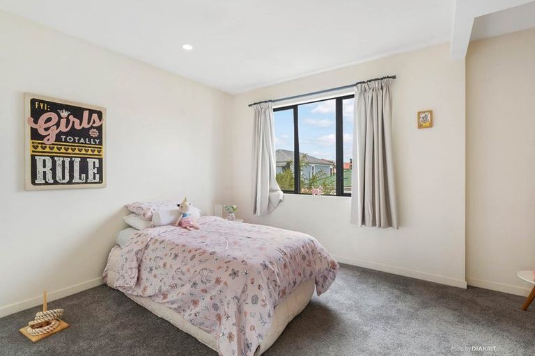 Photo of property in 2/265 Adelaide Road, Newtown, Wellington, 6021