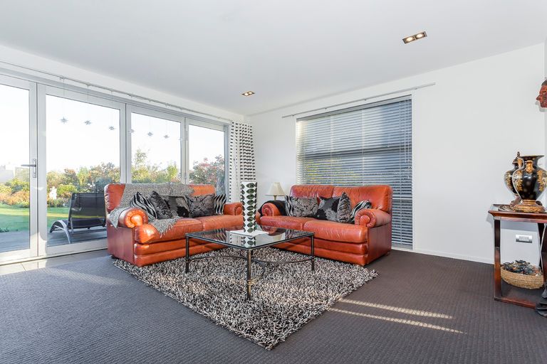 Photo of property in 30 Irwin Logan Drive, Mosgiel, 9024