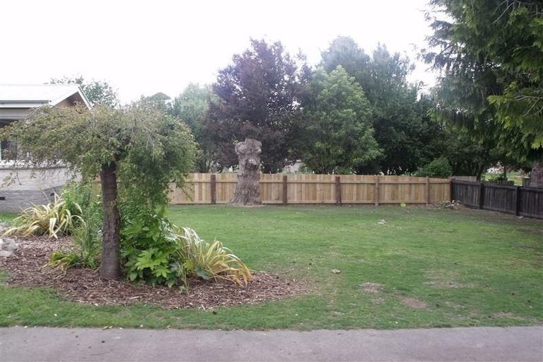 Photo of property in 16 Mangarau Crescent, Havelock North, 4130