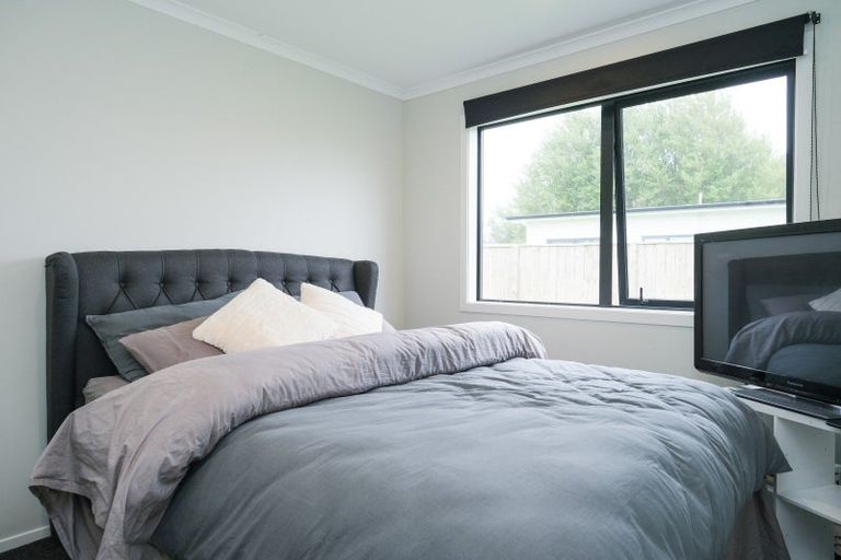 Photo of property in 5 Gibson Place, Dannevirke, 4930