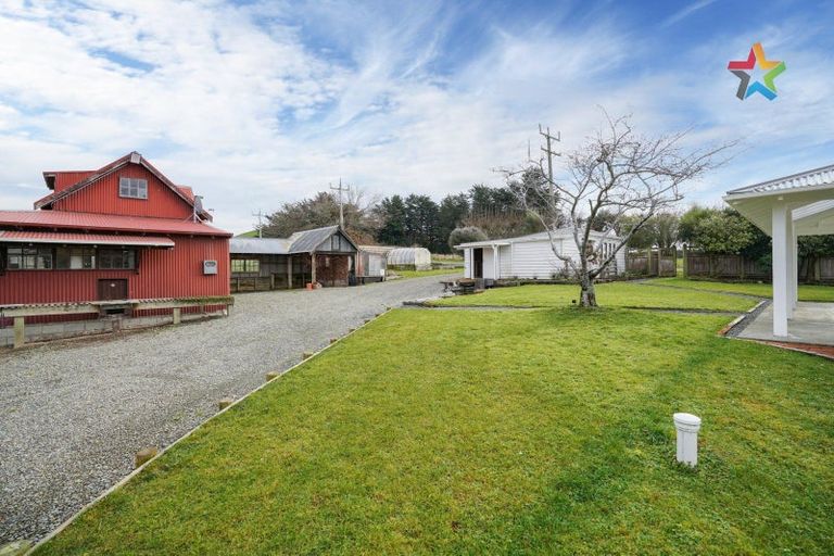 Photo of property in 25 Brown Road, Browns, Winton, 9782