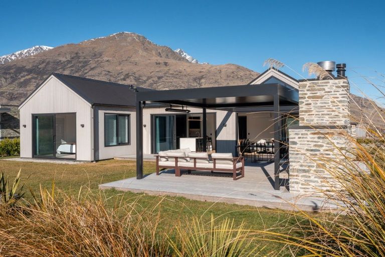 Photo of property in 10 Kahiwi Drive, Lower Shotover, Queenstown, 9304