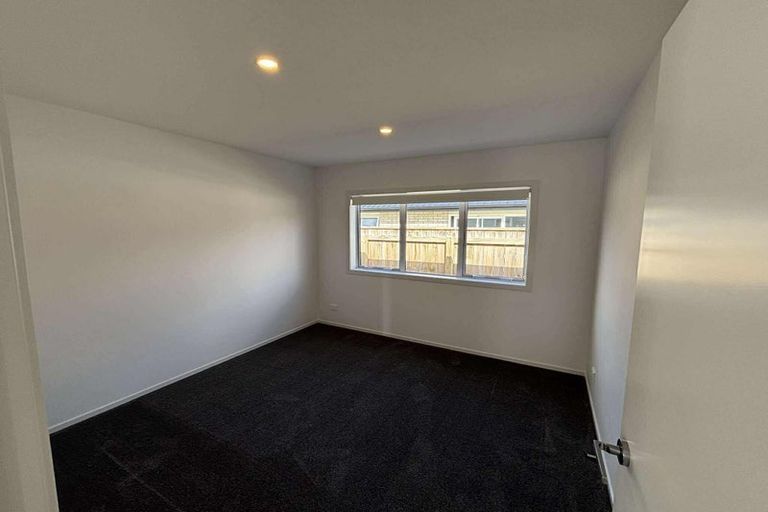 Photo of property in 32a Brandon Street, Featherston, 5710