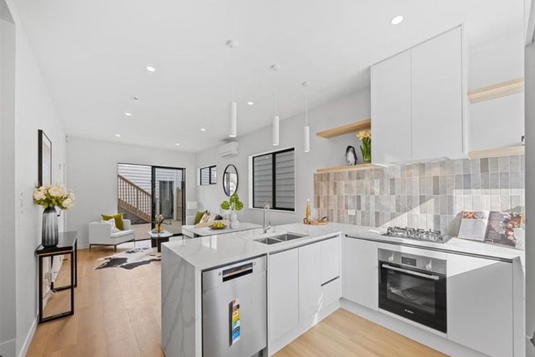 Photo of property in 48 Opoka Street, Papakura, 2110