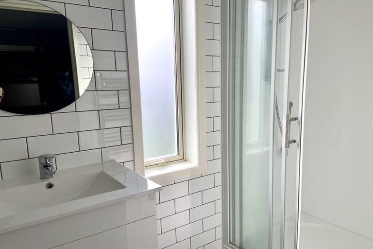 Photo of property in 15 Centaurus Road, Cashmere, Christchurch, 8022