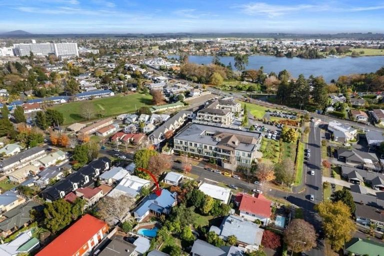 Photo of property in 1 Fow Street, Hamilton Central, Hamilton, 3204