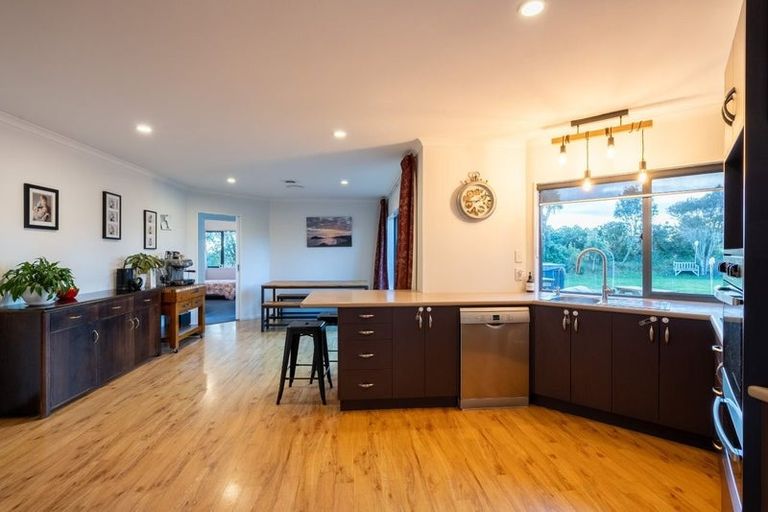 Photo of property in 673 Penny Road, Rongotea, Palmerston North, 4479