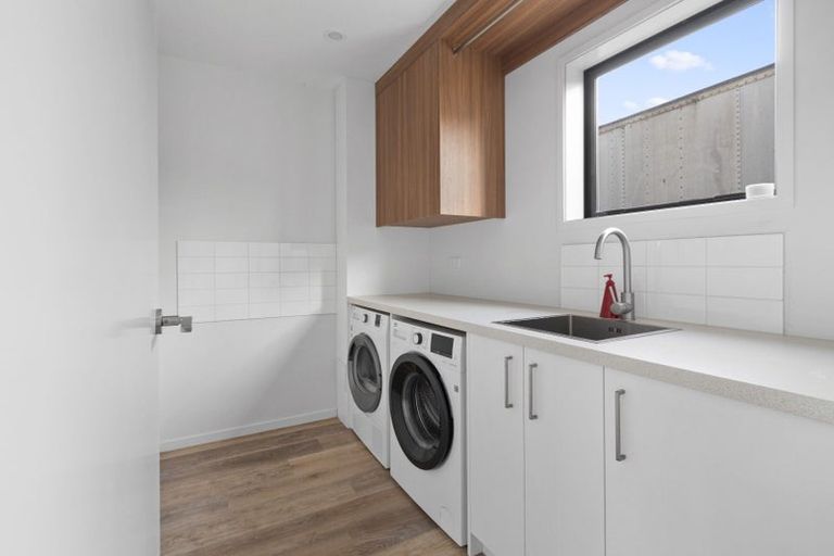 Photo of property in 2/13 Commerce Street, Frankton, Hamilton, 3204