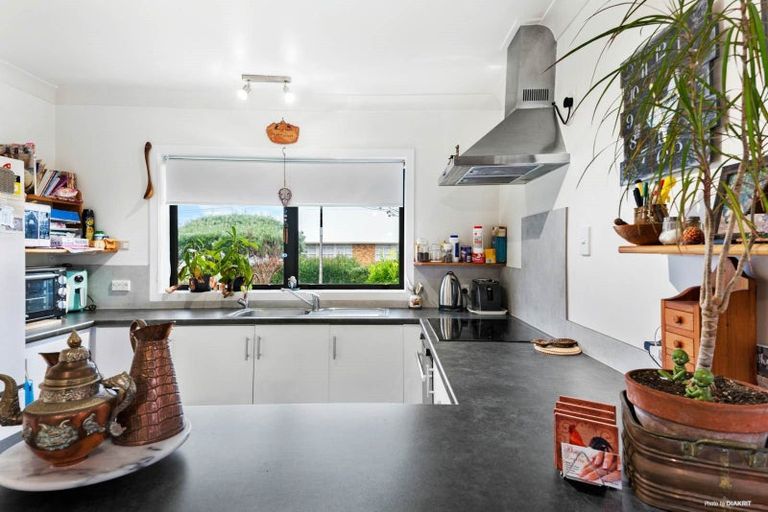 Photo of property in 1/103 Seddon Street, Pukekohe, 2120