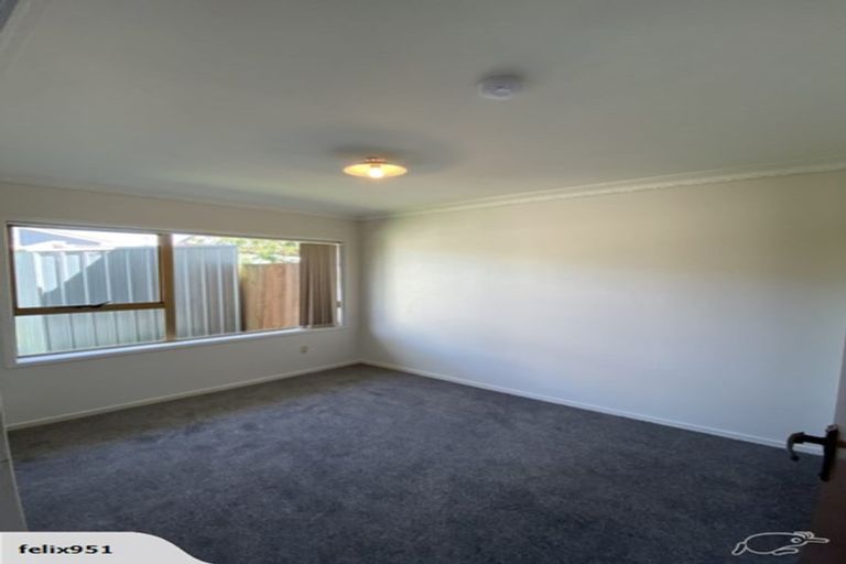 Photo of property in 2/66 Birdwood Avenue, Papatoetoe, Auckland, 2025