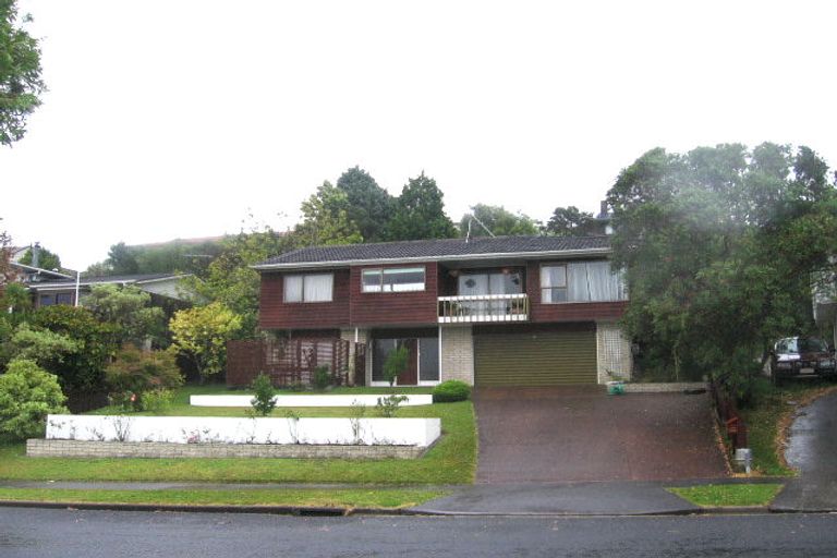 Photo of property in 101 Chelsea View Drive, Chatswood, Auckland, 0626